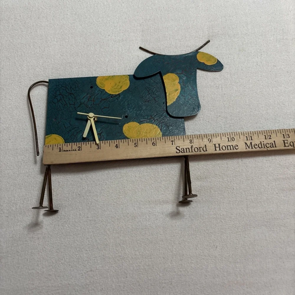 Artisan Designed Metal Cow Shaped Novelty Turquoise‎ Shelf  Clock  Works
